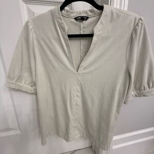 Steve Madden Women's Cream Blouse